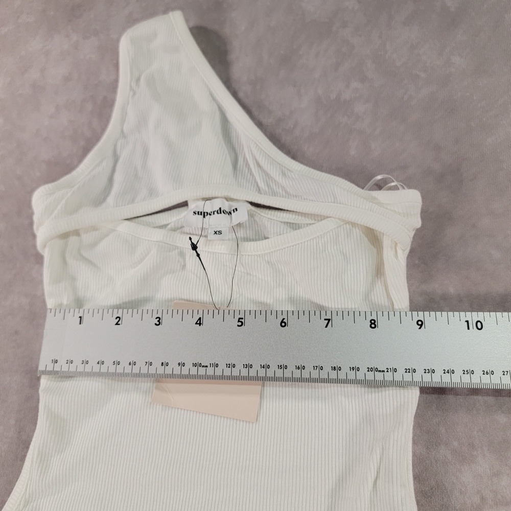 Superdown Womens One Shoulder Ribbed Cutout Bodysuit White XS NWT - Picture 4 of 7